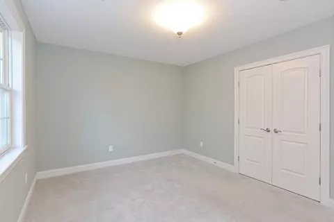 39 Westboro Rd, Upton, MA 01568 photo 26