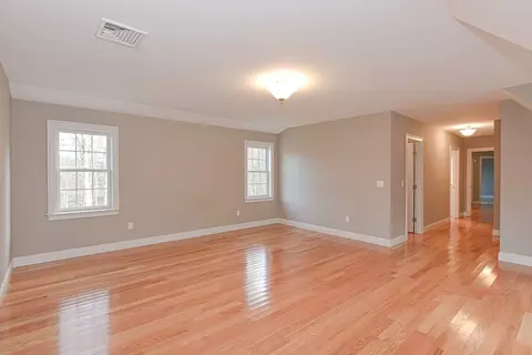 39 Westboro Rd, Upton, MA 01568 photo 19