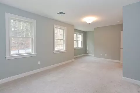 39 Westboro Rd, Upton, MA 01568 photo 24