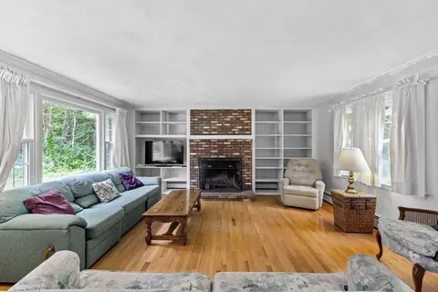 1550 Pine St, Dighton, MA 02715 photo 15