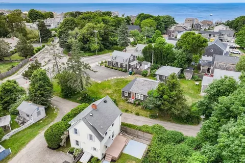 5 Peterson Rd, Plymouth, MA 02360