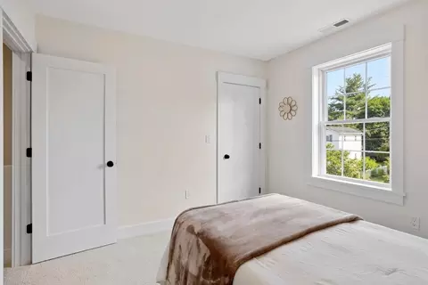 Bedroom - 32 Markham Cir, Ayer, MA 01432 photo 3 of 8