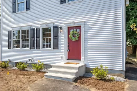 Exterior - 32 Markham Cir, Ayer, MA 01432 photo 4 of 6