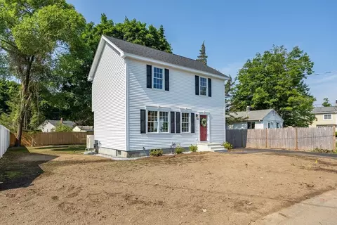 Exterior - 32 Markham Cir, Ayer, MA 01432 photo 5 of 6