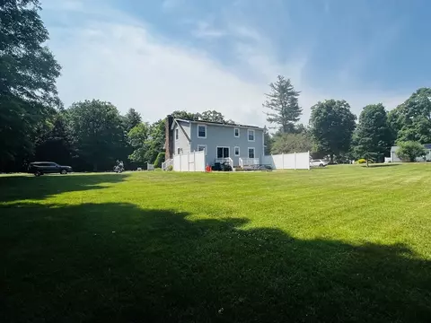 262 Munsing St, Ludlow, MA 01056 photo 28