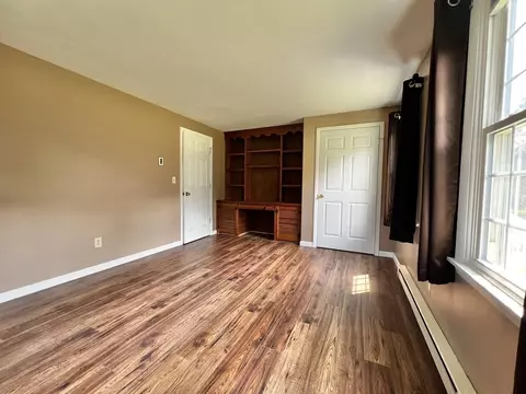 262 Munsing St, Ludlow, MA 01056 photo 20