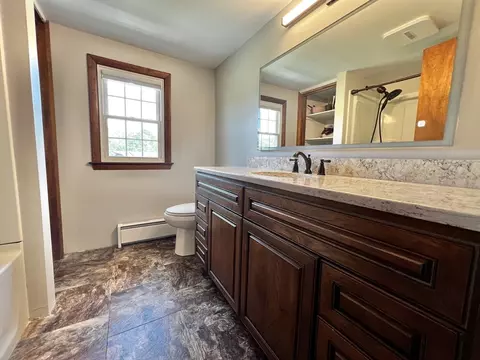 262 Munsing St, Ludlow, MA 01056 photo 22