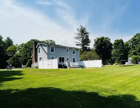 262 Munsing St, Ludlow, MA 01056 photo 27