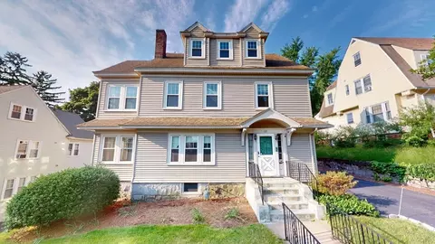 65 Sagamore Rd, Worcester, MA 01605
