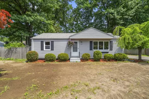115 Anthony St, Agawam, MA 01001