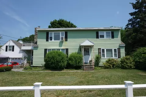 14 Trudel Ave, Dracut, MA 01826