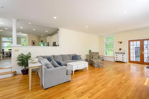 173 Main St, Hingham, MA 02043 photo 11