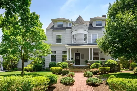 173 Main St, Hingham, MA 02043