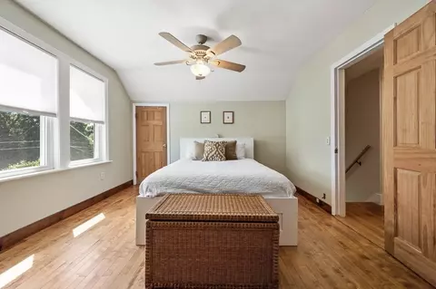 Bedroom - 65 Oneida Ave, Worcester, MA 01606 photo 1 of 6
