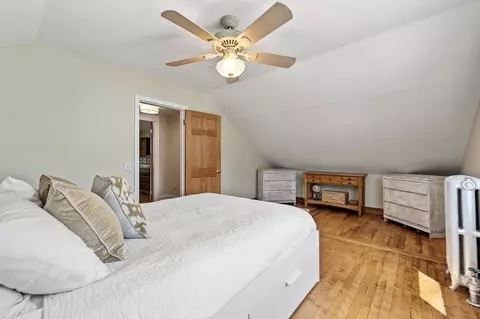 Bedroom - 65 Oneida Ave, Worcester, MA 01606 photo 3 of 6