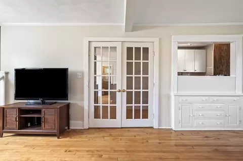 Entry Way - 65 Oneida Ave, Worcester, MA 01606 photo 2 of 5