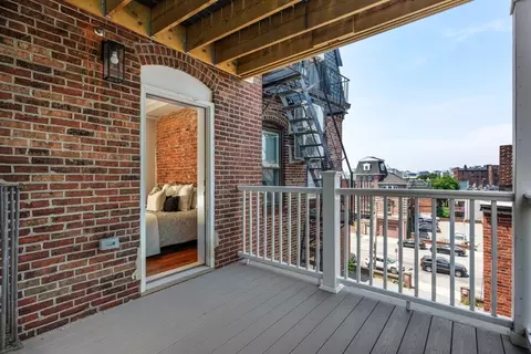 472 E 4th St #3, Boston, MA 02127 photo 16