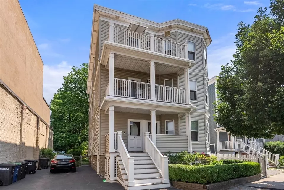 Exterior - 809-811 Somerville Ave, Somerville, MA 02143 photo 1 of 3