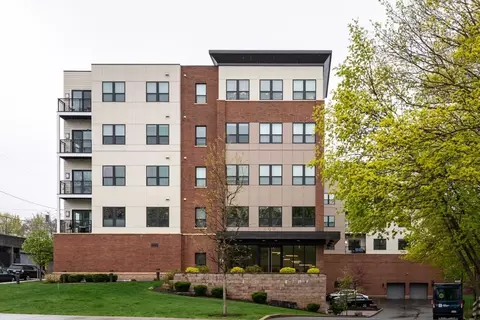 999 Hancock St #210, Quincy, MA 02169