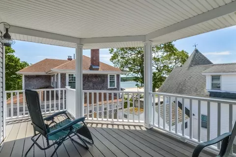 Exterior - 23 South Blvd, Onset, MA 02558 photo 4 of 6