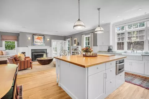 65 Everett St, Concord, MA 01742 photo 7