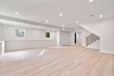 129 Appleton St #2, Arlington, MA 02476 photo 31