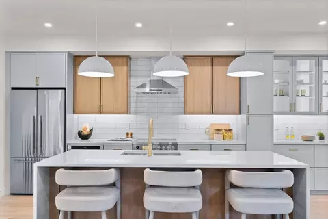 129 Appleton St #2, Arlington, MA 02476 photo 3