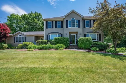 53 Cypress Dr, Brockton, MA 02301