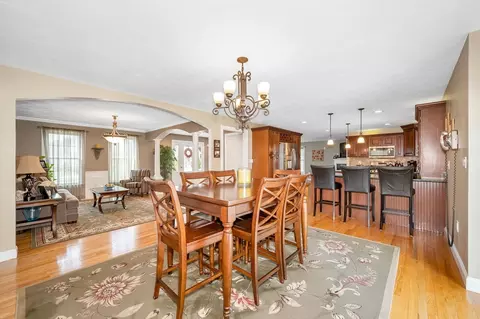 16 Regency Dr, Dracut, MA 01826 photo 8