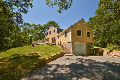 76 Mill Rd, Sandwich, MA 02537