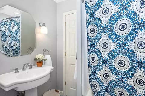 6 Adams Ct, Hingham, MA 02043 photo 11