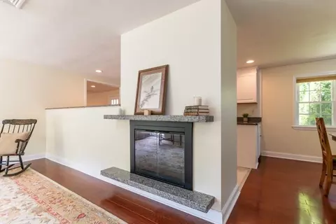 Living - 18 Sandra Dr, Framingham, MA 01701 photo 2 of 6
