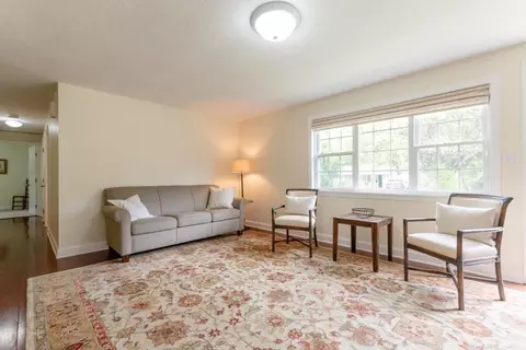 Living - 18 Sandra Dr, Framingham, MA 01701 photo 4 of 6