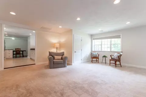 Living - 18 Sandra Dr, Framingham, MA 01701 photo 5 of 6