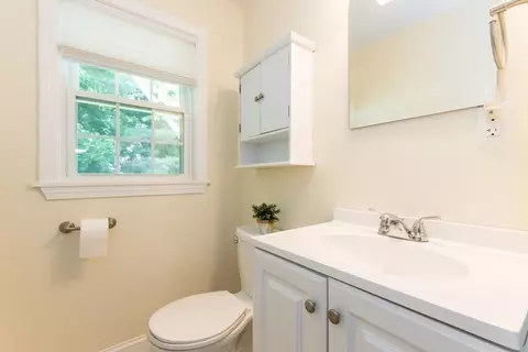 Bath - 18 Sandra Dr, Framingham, MA 01701 photo 2 of 3