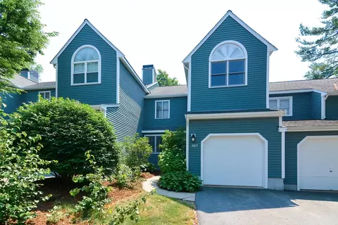 327 Bishops Forest Dr #327, Waltham, MA 02452