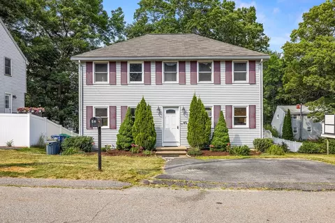 42 Hamilton Ave, Billerica, MA 01821