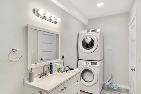 17 E Milton Rd, Brookline, MA 02445 photo 18
