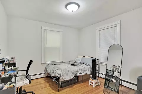 17 E Milton Rd, Brookline, MA 02445 photo 19
