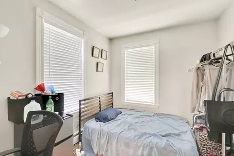 17 E Milton Rd, Brookline, MA 02445 photo 24
