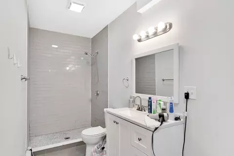 17 E Milton Rd, Brookline, MA 02445 photo 15