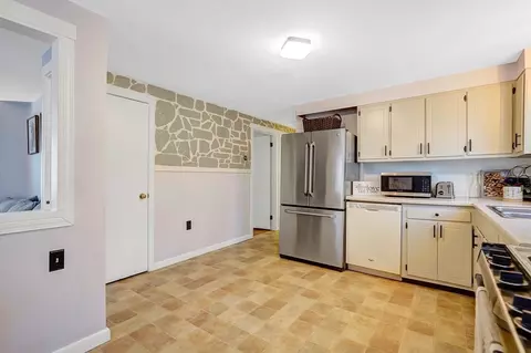 Kitchen - 119 Feltham Rd, Springfield, MA 01118 photo 1 of 3