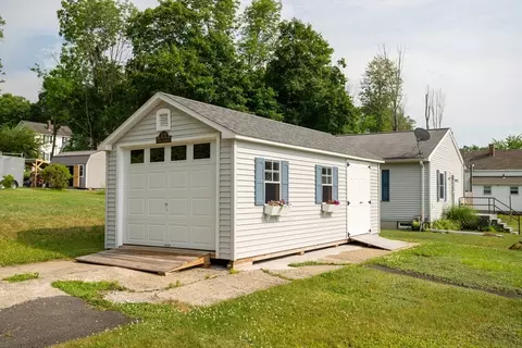 Exterior - 311 Brattle St, Athol, MA 01331 photo 7 of 8