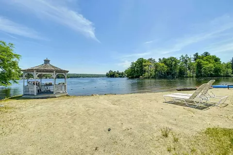 704 Treasure Island Rd #704, Webster, MA 01570