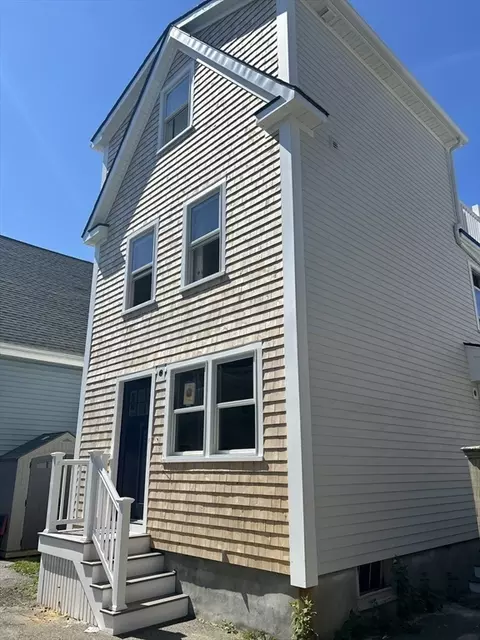 2 Mansfield Ct, Gloucester, MA 01930 photo 7