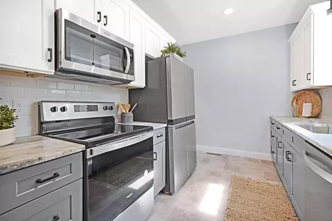 Kitchen - 2 Opal St, Springfield, MA 01108 photo 3 of 4
