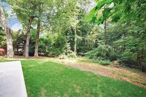 Exterior - 2 Opal St, Springfield, MA 01108 photo 4 of 10