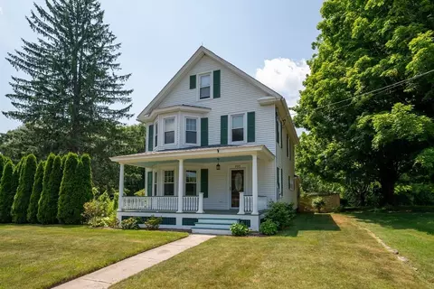 233 College Hwy, Southwick, MA 01077