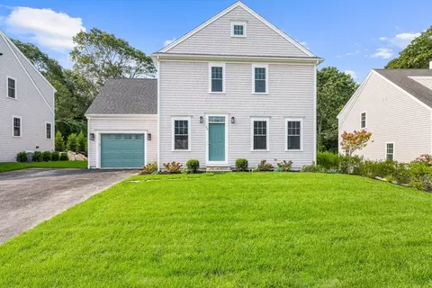 26 Pasture Hill Rd, Plymouth, MA 02360