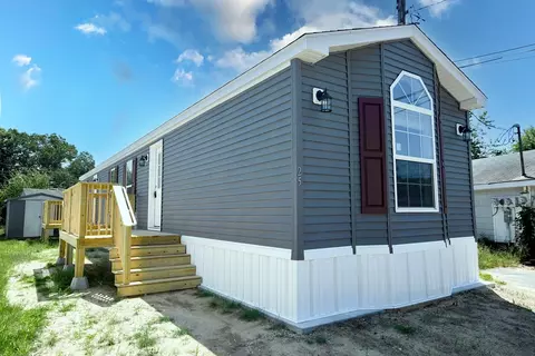 3040 Cranberry Hwy #25, Wareham, MA 02538